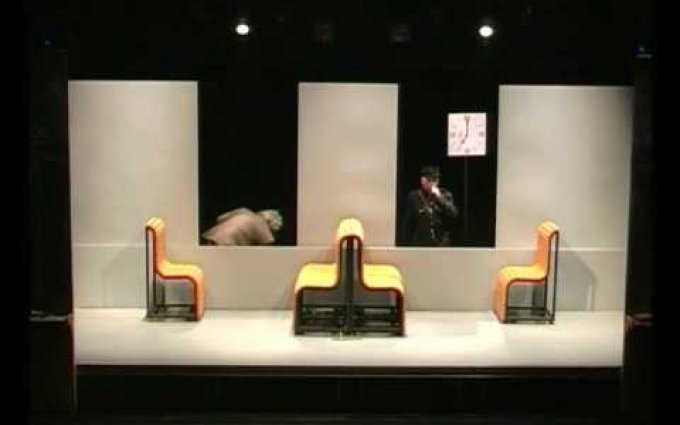 HaDivadlo a Jiri Havelka: Indian v ohrozeni