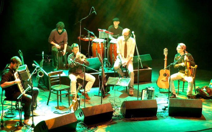 Mirek Kemel & kapela - Mezi kopci [kompletní verze / full version]