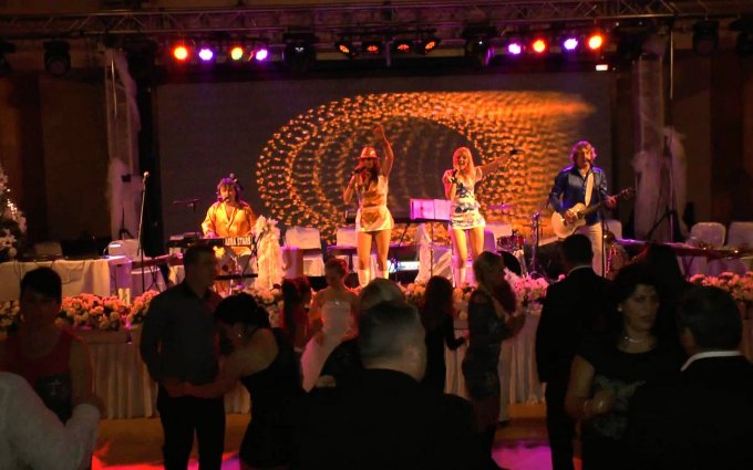 ABBA Stars : "Super Trouper"