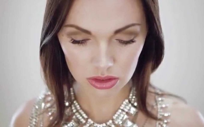 Kamila Nývltová - JSEM TO JÁ [Official Music Video]