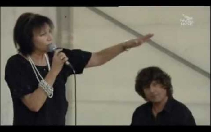 Marta Kubišová - Magdaléna (2012 - LIVE)