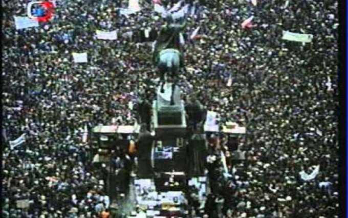 Vzpomínka na Karla Kryla - dokument z pohřbu a posledních koncertů - (1994) ČT