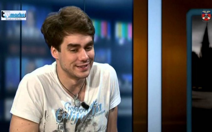 Studio B s hercem Patrikem Děrgelem