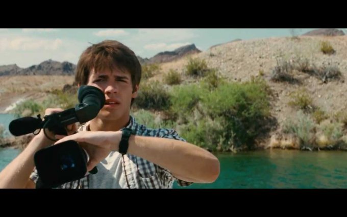 Piranha 2010 parachute scene.mp4