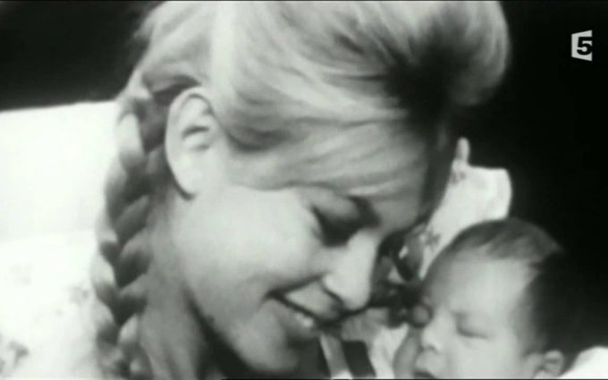 Brigitte Bardot - Et dieu crea bardot