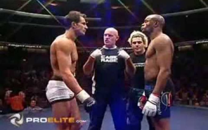 Anderson Silva vs Lee Murray - MMA Cage Rage WIDESCREEN