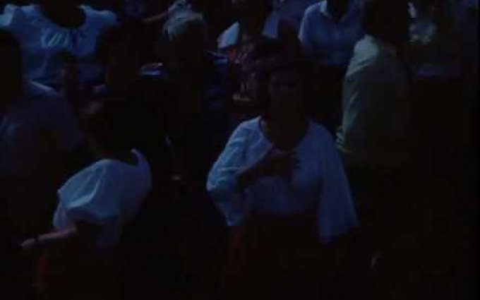 Měsíčku na nebi  aneb Držte huby, paní učitelka zpívá