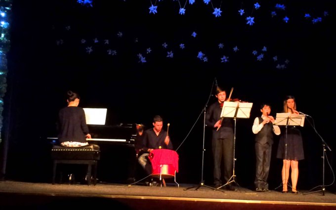 Vánoční koncert 2013 divadlo Žatec - skladba1