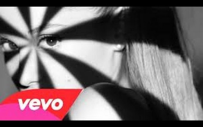 Ariana Grande ft. Justin Bieber - Iggy Azalea - Problem (Official Music Video #VEVO)