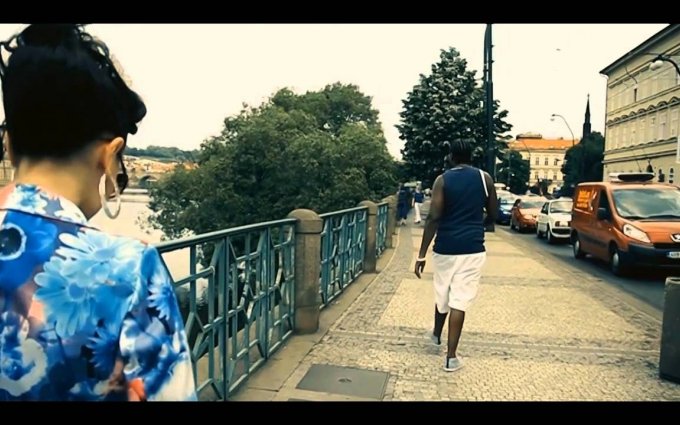 MR. LE MONDE & LEILA - BLOW ME AWAY