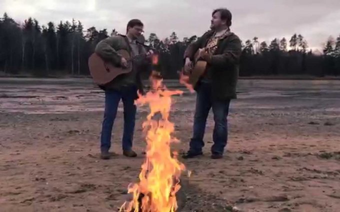 Medvědi (bonusové video)