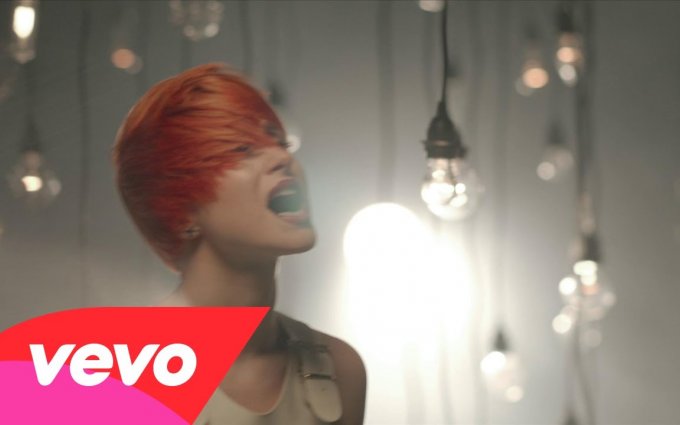 Zedd - Stay The Night ft. Hayley Williams