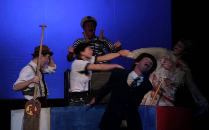 Cesta kolem světa - NOVÉ - Divadlo Na Jezerce