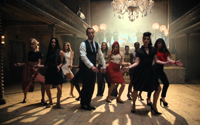 JOHNNIE WALKER BLUE LABEL presents Jude Law in 'The Gentleman's Wager'