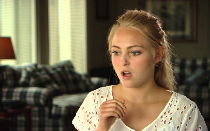AnnaSophia Robb's Official "The Way Way Back" Interview - Celebs.com