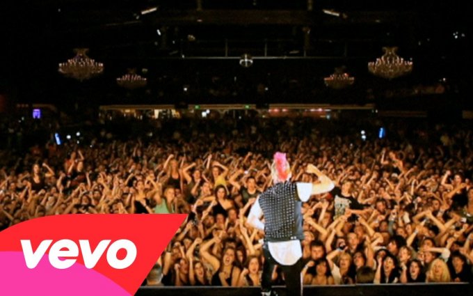 30 Seconds To Mars - Closer To The Edge