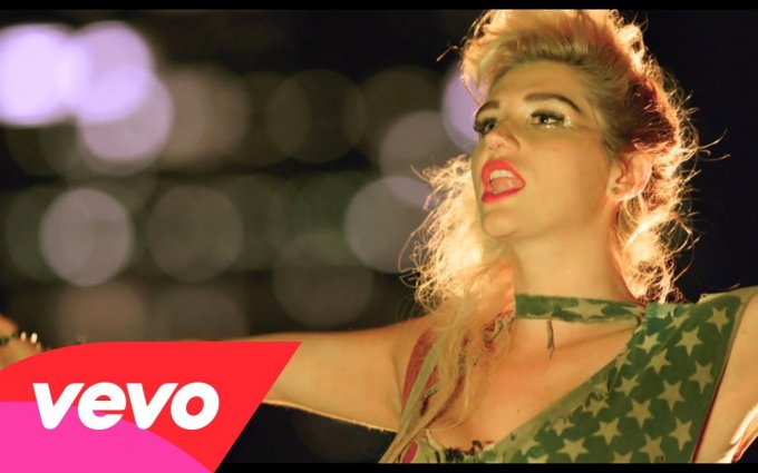 Ke$ha - We R Who We R