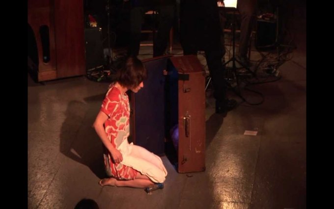 BLÁZINEC -šílená orchestrální revue- PÍSEŇ BULIMIČKY