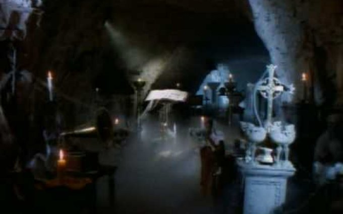 Iron Maiden - Can I Play With Madness