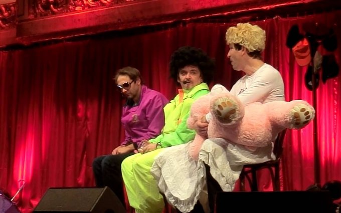 Partička - Lucerna 2. 12. 2012 Párty 1