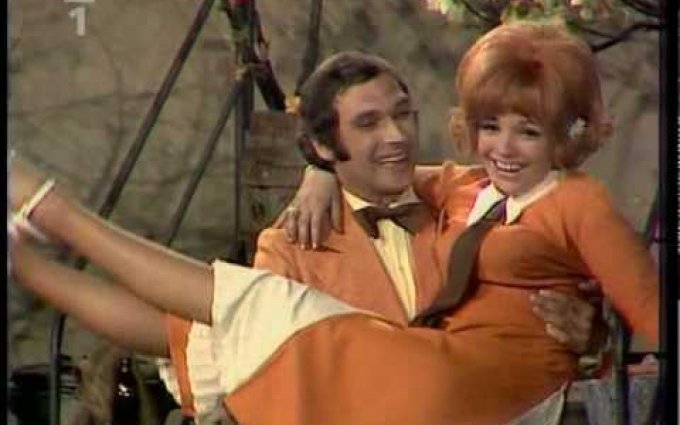 Ten náš první velký ples - Milena Zahrynowská a Ladislav Županič (1974)