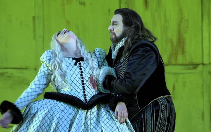 Anna Netrebko / Plácido Domingo / Daniel Barenboim: Il Trovatore (Trailer)