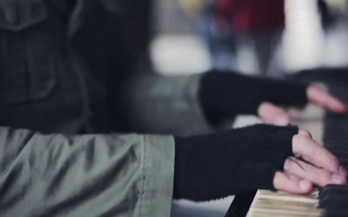 ATMO music - Andělé ft. Jakub Děkan (Official Video)