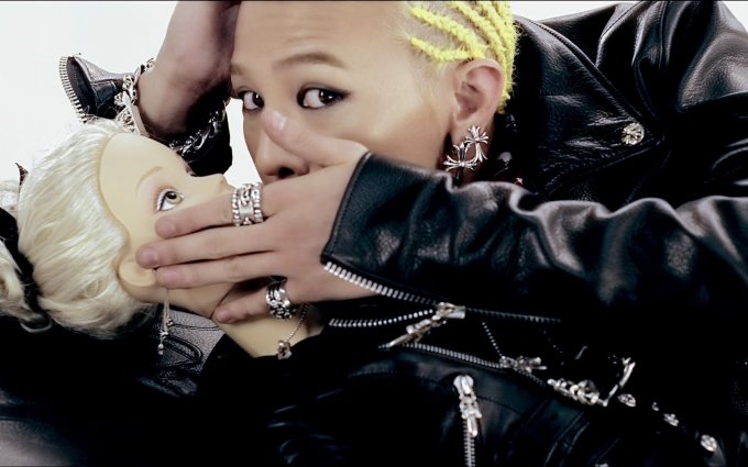 G-DRAGON - ONE OF A KIND M/V