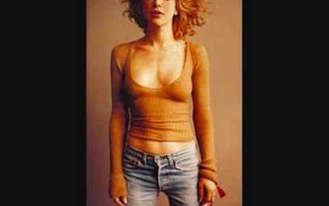 Courtney Love-Uncool