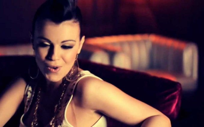 MR. LE MONDE & LEILA - PARTY GIRL (Official video)