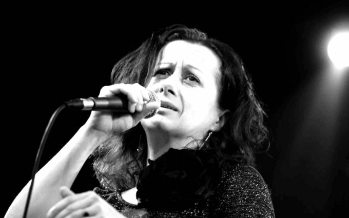 Bídný taneček - Ester Kočičková & Lubomír Nohavica