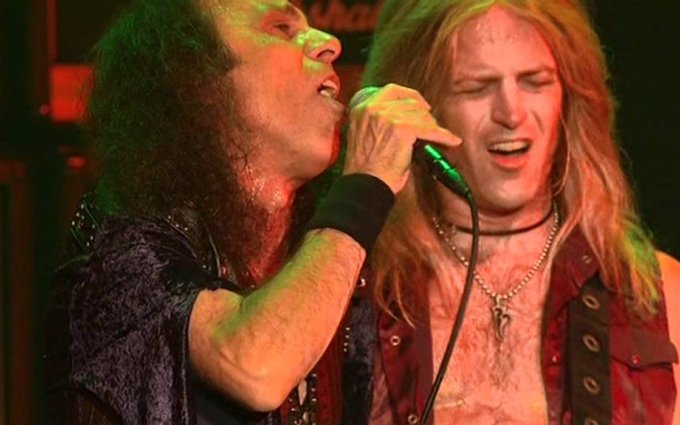Dio - Holy Diver (from "Holy Diver Live" )