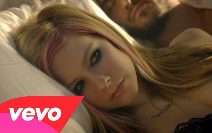 Avril Lavigne - What The Hell