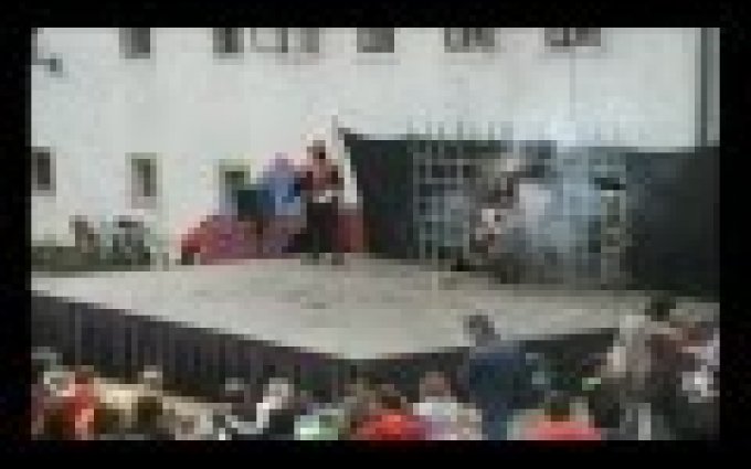 Šerm skupiny Merlet na hrade Kost 2011 strih