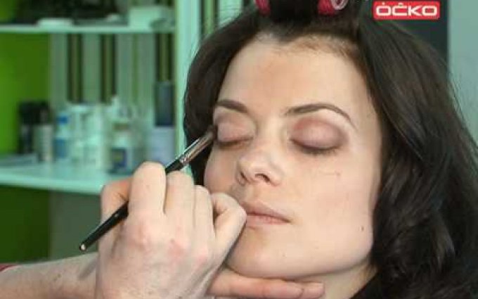 Jana Stryková v PURE HAIR STUDIU.mpg