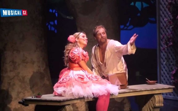 "Pohlédnu na nebe" - F. Pytloun a L. Černíková (Kapka medu pro Verunku)