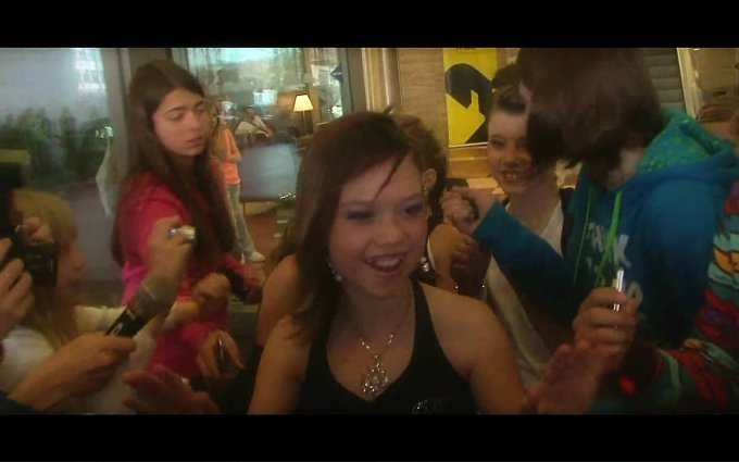 Diamond Cats - Showbyznys (Official Kids Music Video)