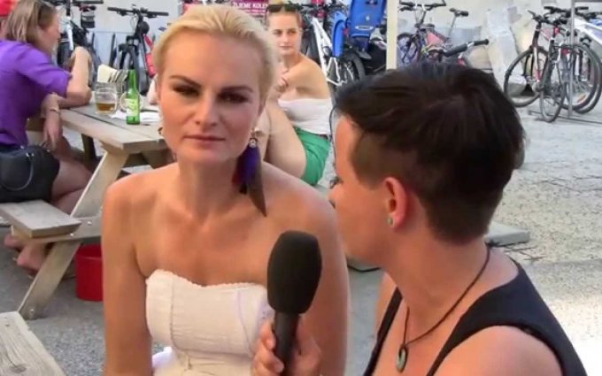 KrasoVhled: ROZHOVOR - Iva Pazderková - Czech Ukulele Festival 2014