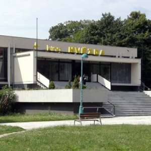 kino-hvezda-uherske-hradiste-1.jpg