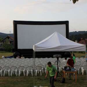 letni-kino-zasov-2.jpg